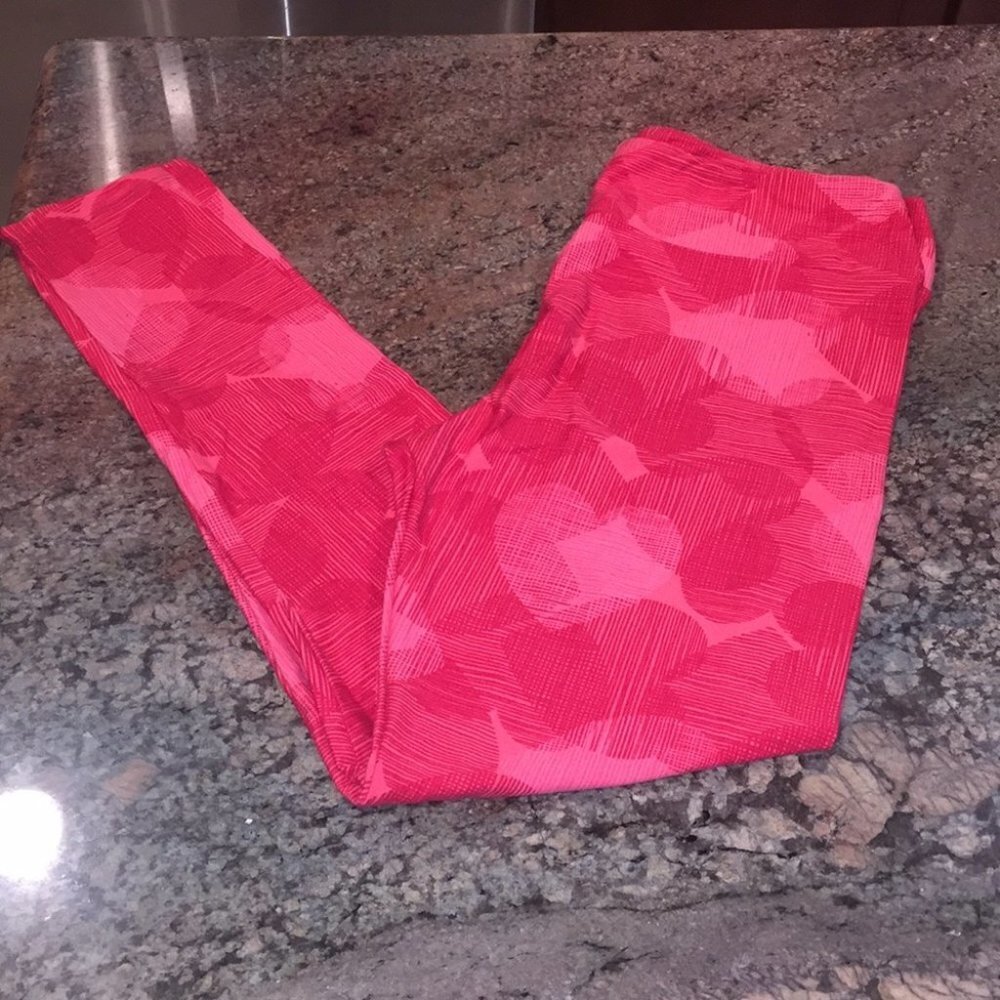 TC NWOT LuLaRoe Leggings C02 1568